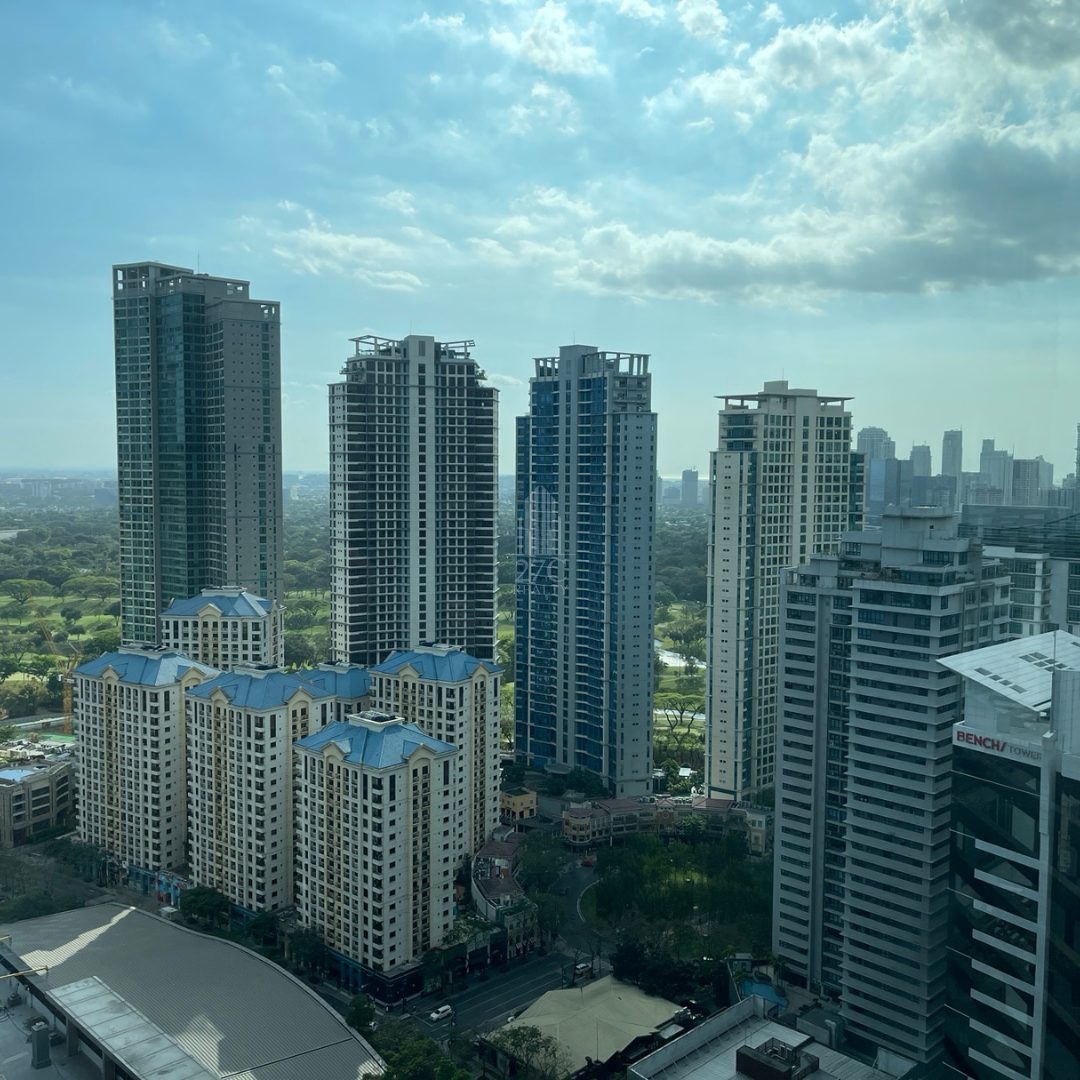 McKinley-Park-Residences-Taguig-City-Sale-Beautiful-2BR-Loft-9.