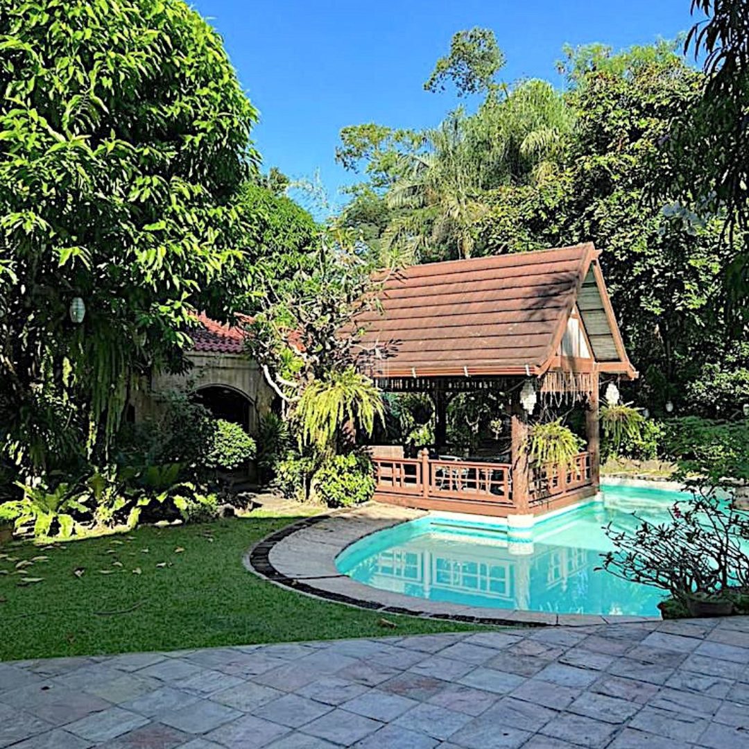 Ayala-Alabang-Village-Muntinlupa-City-Golf-View-Mansion-with-Pool-for-Sale-