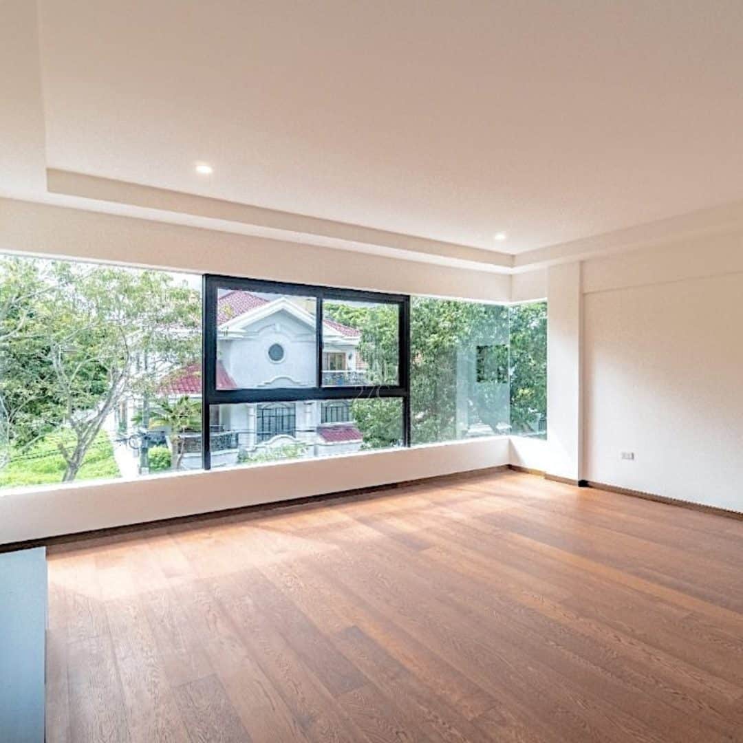 Hillsborough-Alabang-Muntinlupa-City-New-House-with-Pool-and-Elevator-for-Sale-7-