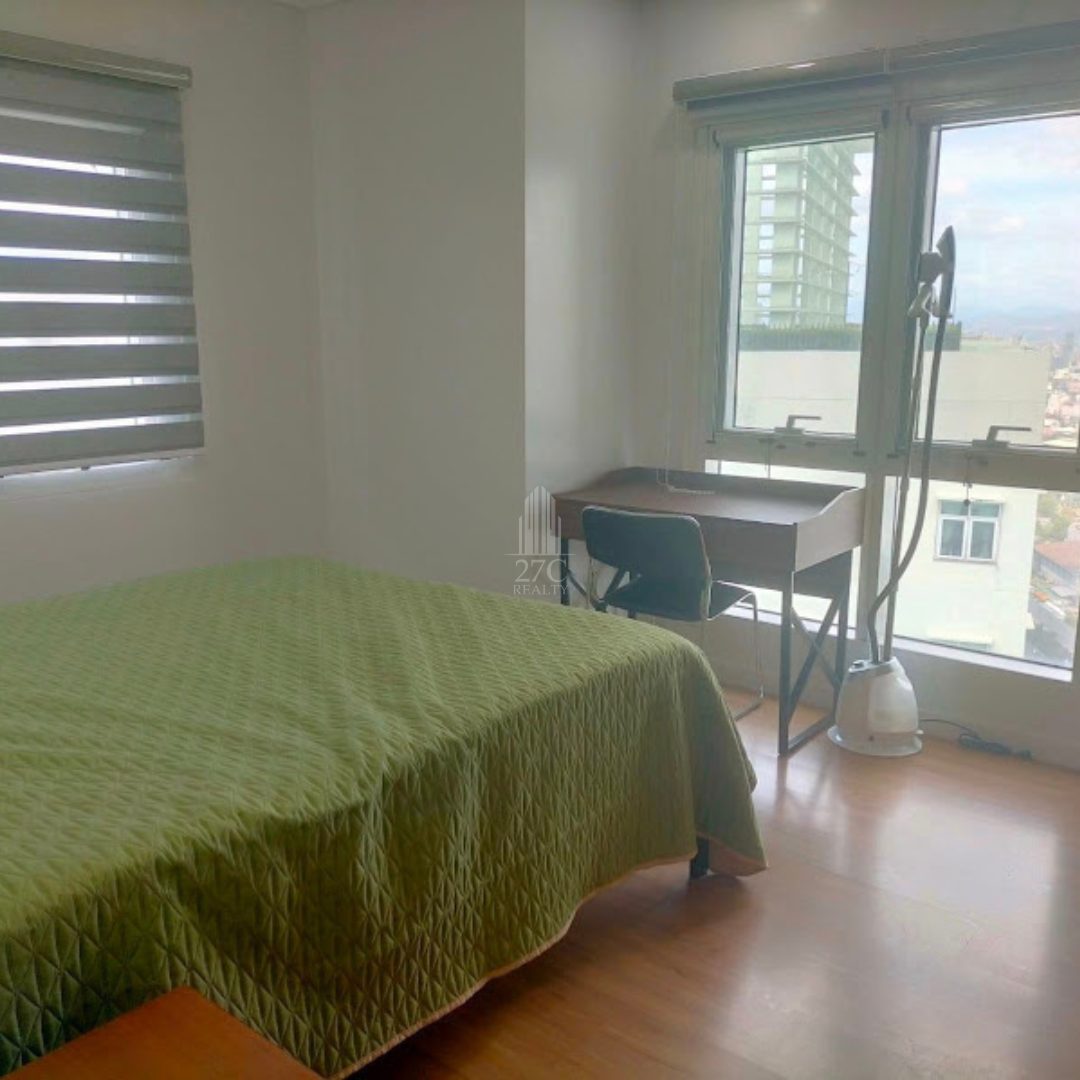 Fully-furnished-Penthouse-Unit-for-SALE-at-Sequoia-Tower-at-Two-Serendra-BGC-
