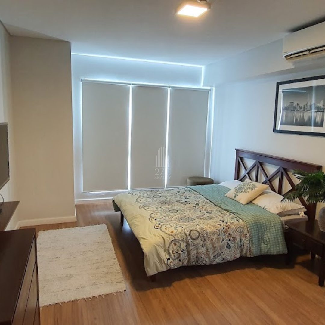 Spacious-2BR-Unit-For-Rent-in-Aston-Two-Serendra-Taguig