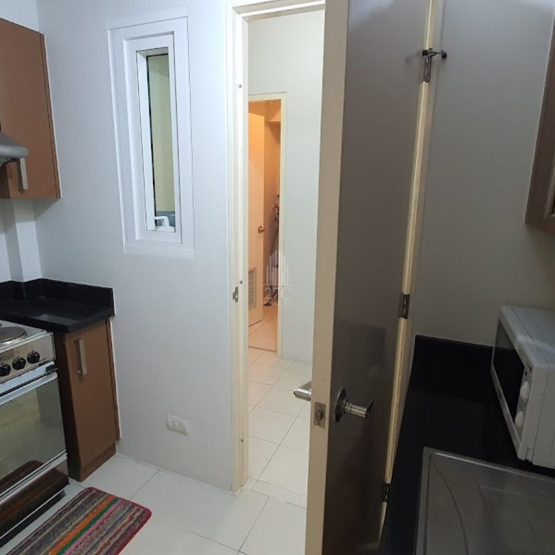 Well-Maintained-2BR-Condo-Unit-For-Rent-at-Aston-at-Two-Serendra-Taguig-